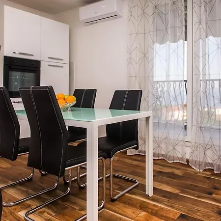 Faith Apartament *
